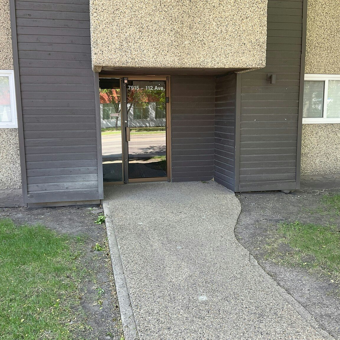 7915 112 Avenue Nw, Edmonton, AB, T5B 0E7 - 27