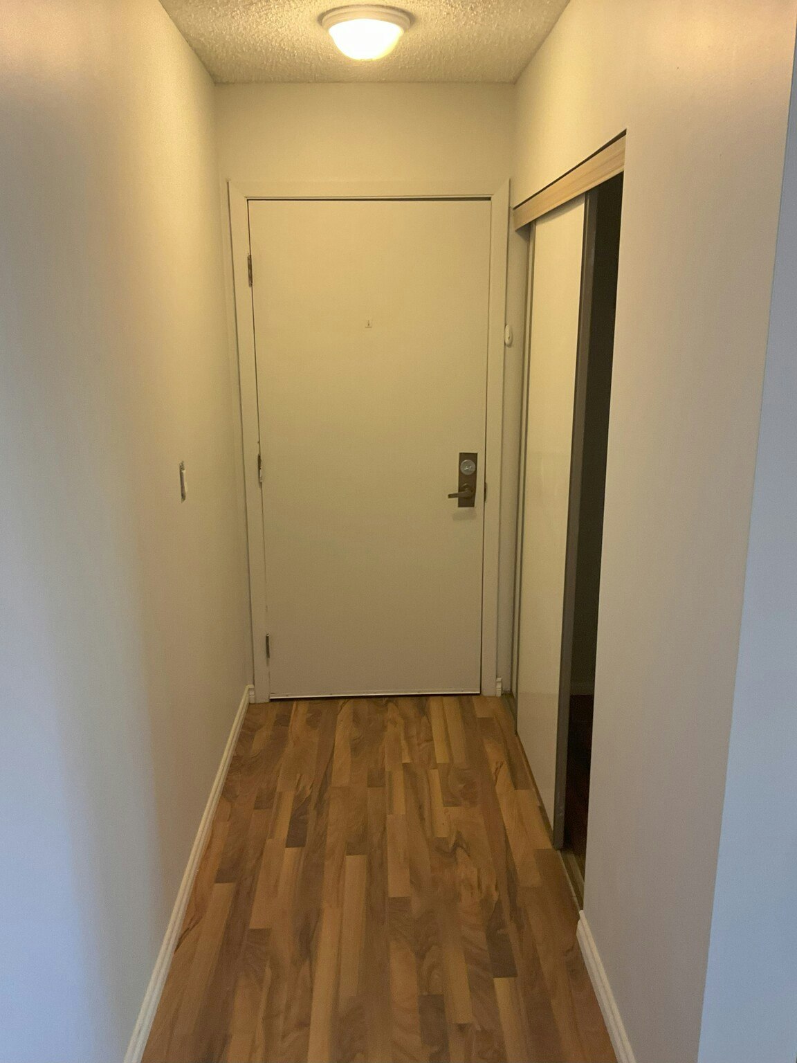 7915 112 Avenue Nw, Edmonton, AB, T5B 0E7 - 16