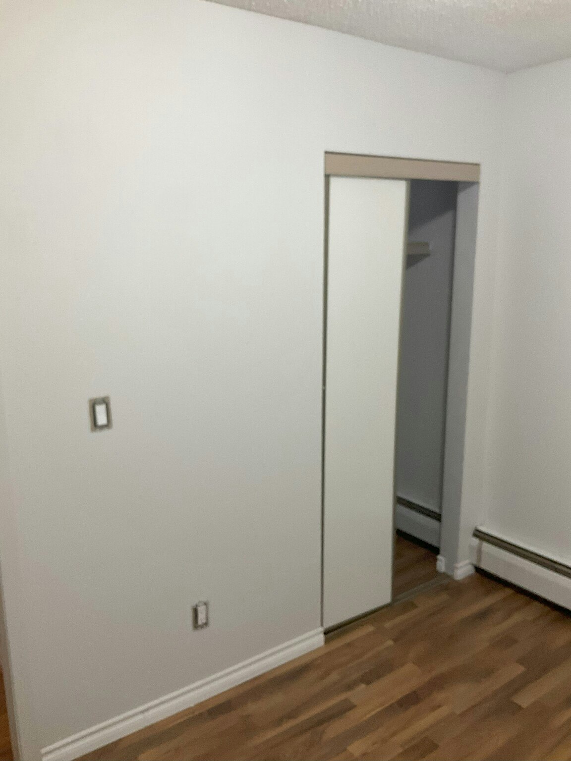 7915 112 Avenue Nw, Edmonton, AB, T5B 0E7 - 25