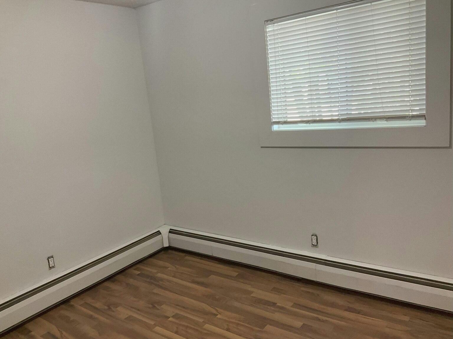 7915 112 Avenue Nw, Edmonton, AB, T5B 0E7 - 23