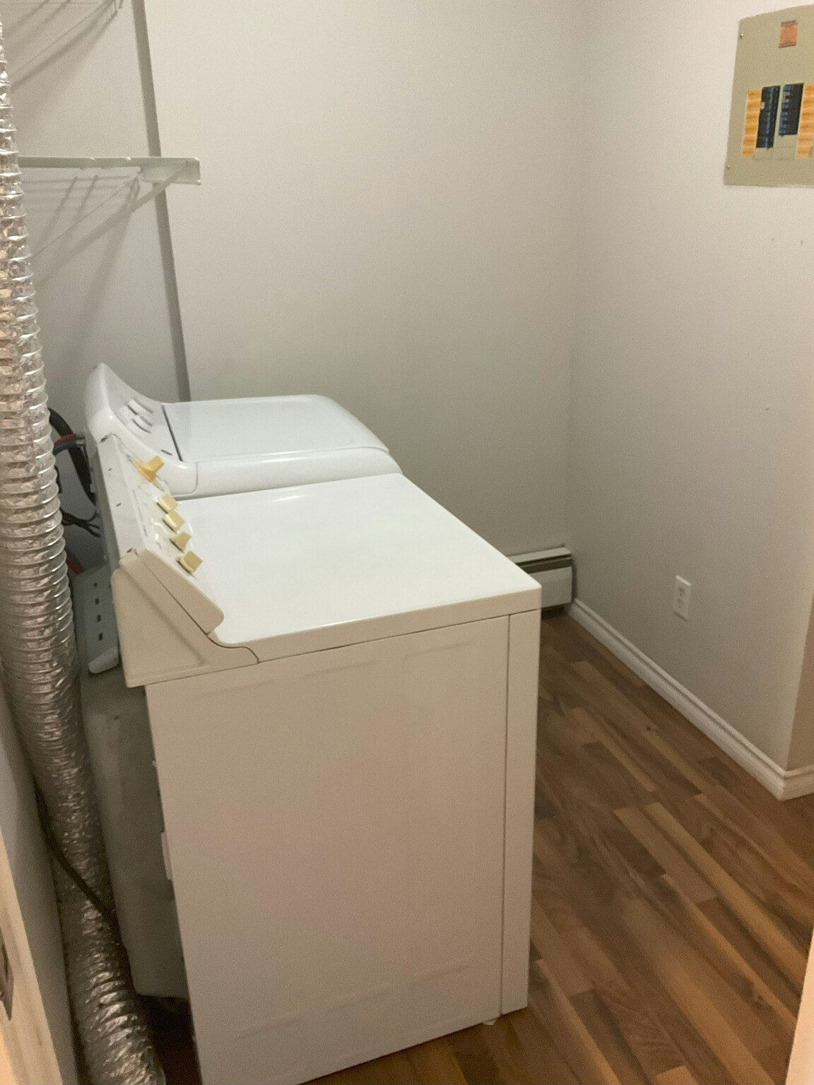 7915 112 Avenue Nw, Edmonton, AB, T5B 0E7 - 20