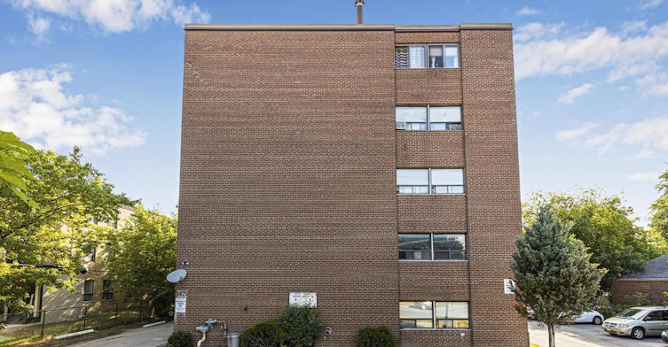 402-1475 Birchmount Road, Toronto, ON, M1P 2G4 - 7