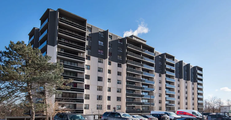 0305-3967 Lawrence Avenue East, Toronto, ON, M1G 1S2 - 2