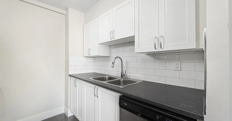 0214-5600 Sheppard Avenue E, Toronto, ON, M1B 2L4 - 2
