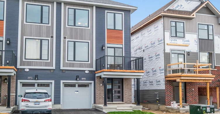1-975 Athenry Court, Manotick, ON, K2J 7E1 - 2