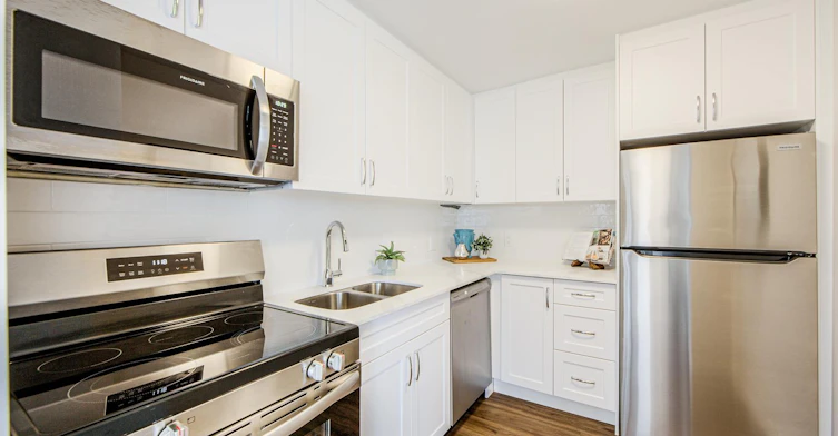 200 Denistoun Street, Welland, ON, L3C 7E5 - 4