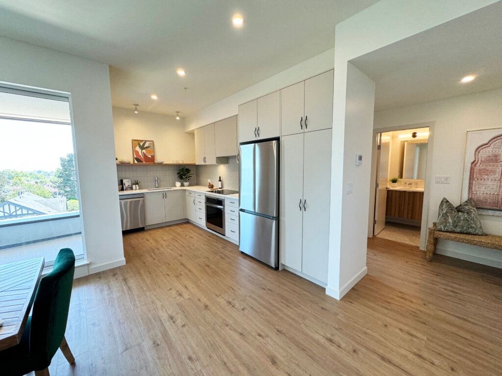 104-1120 Burdett Avenue, Victoria, BC, V8V 3H2 - 13