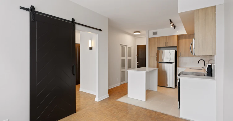 G0107-330 Metcalfe, Ottawa, ON, K2P 1S4 - 3