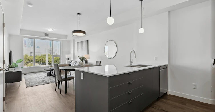 103-1001 8 Street SE, Calgary, AB, T2G 2Z3 - 2