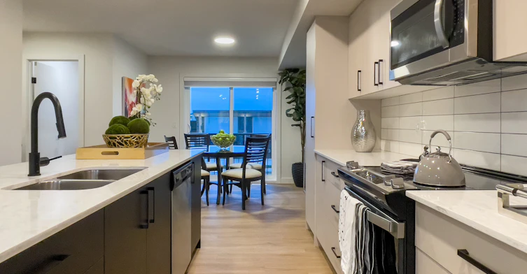 40 Dawson Wharf Mount, Chestermere, AB, T1X 2S5 - 12