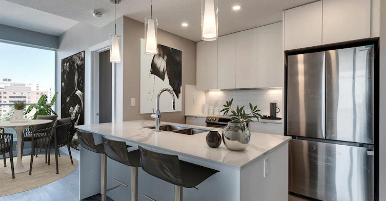 9922 111 Street NW, Edmonton, AB, T5K 0M3 - 5