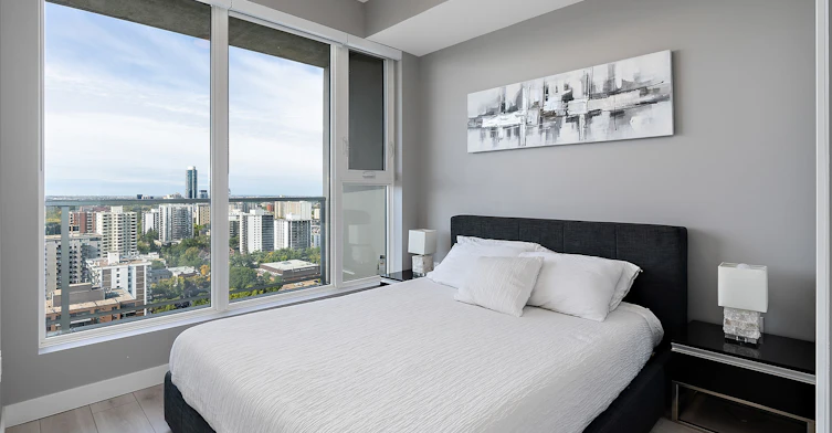 9922 111 Street NW, Edmonton, AB, T5K 0M3 - 2