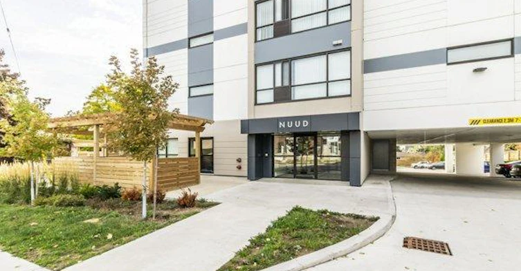 663 Victoria Street S, Kitchener, ON, N2M 0B9 - 2