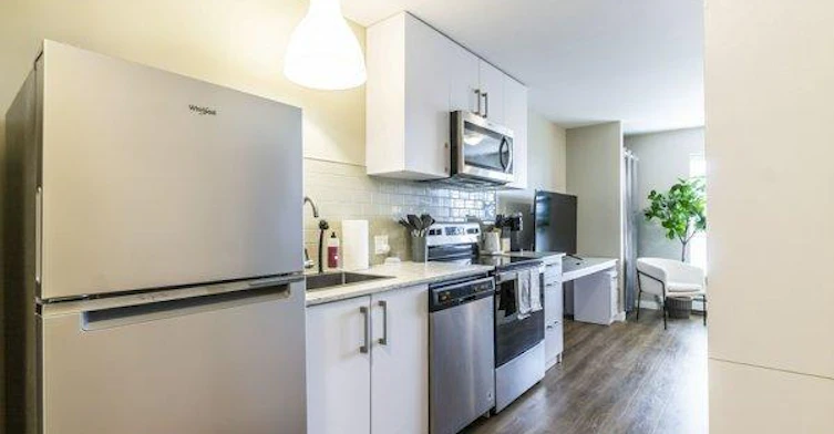 663 Victoria Street S, Kitchener, ON, N2M 0B9 - 5