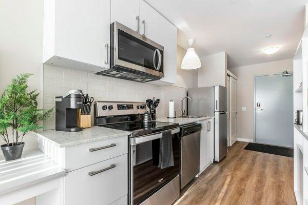 663 Victoria Street S, Kitchener, ON, N2M 0B9 - 8