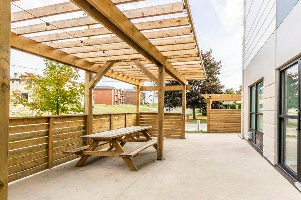 663 Victoria Street S, Kitchener, ON, N2M 0B9 - 16