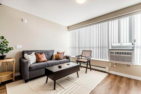 663 Victoria Street S, Kitchener, ON, N2M 0B9 - 9
