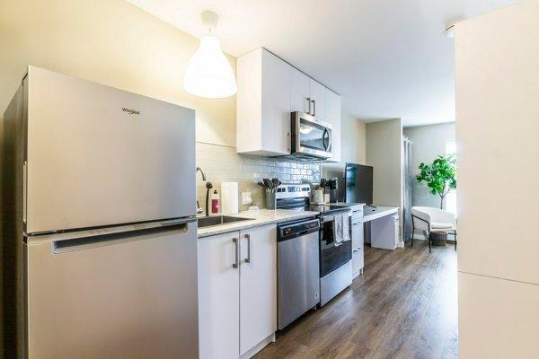 663 Victoria Street S, Kitchener, ON, N2M 0B9 - 5