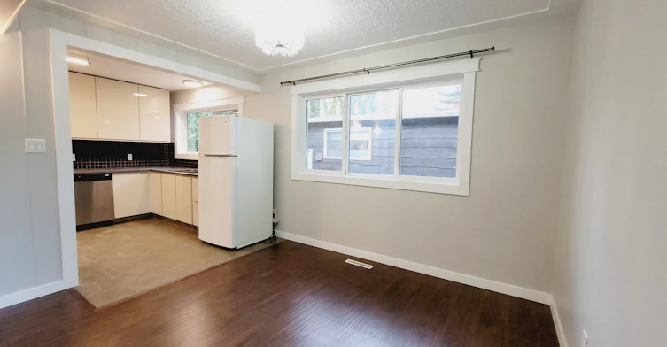 7412 83 Avenue NW, Edmonton, AB, T6B 0G6 - 5