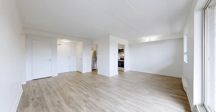 0213-110 Nonquon Road, Oshawa, ON, L1G 7H5 - 6