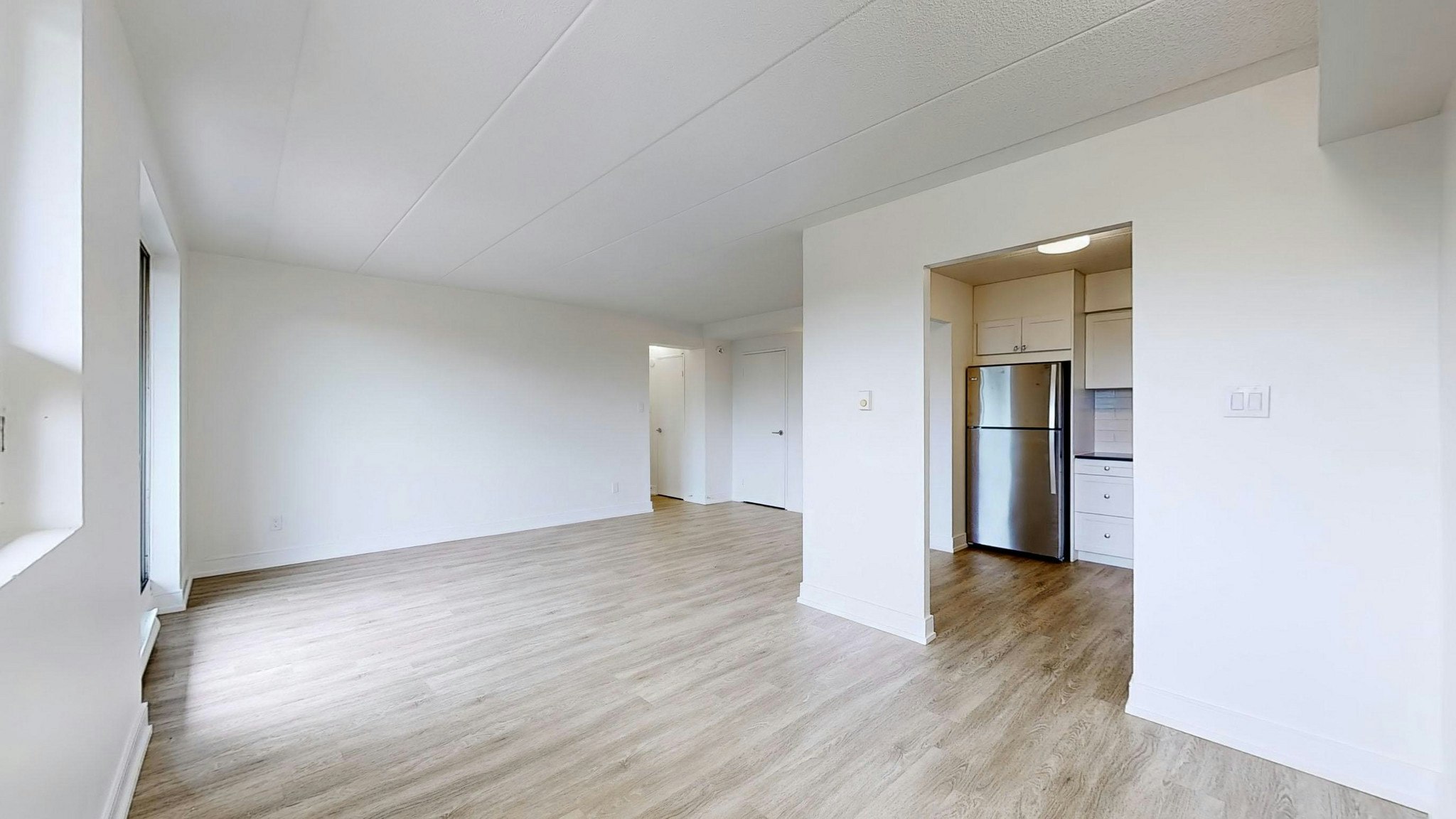 0508-110 Nonquon Road, Oshawa, ON, L1G 7H5 - 6