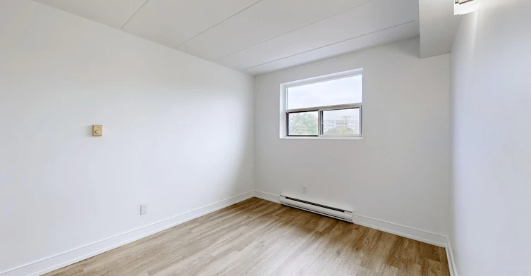 0602-110 Nonquon Road, Oshawa, ON, L1G 7H5 - 15