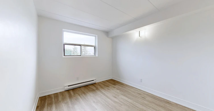 0602-110 Nonquon Road, Oshawa, ON, L1G 7H5 - 14