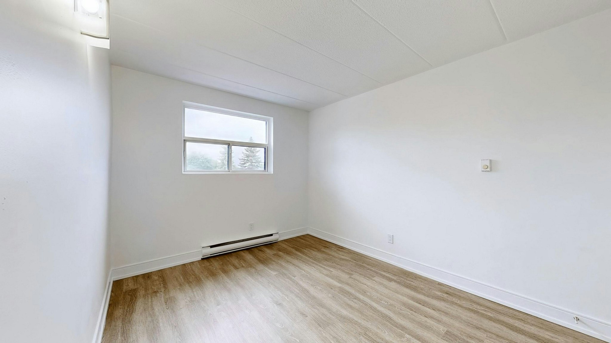 0602-110 Nonquon Road, Oshawa, ON, L1G 7H5 - 12