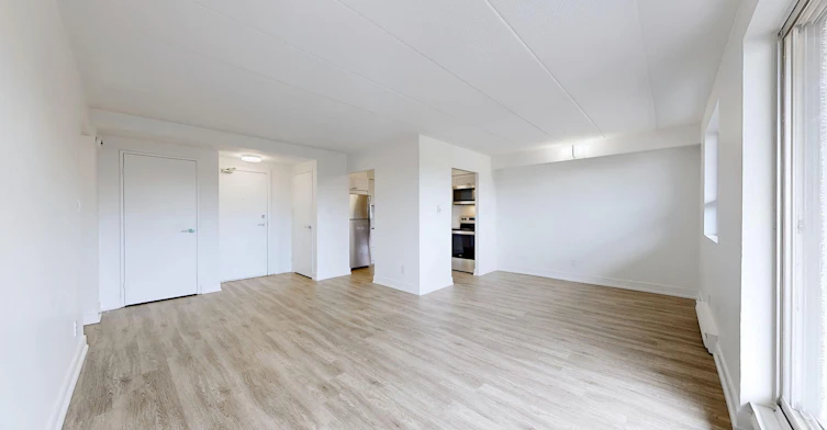 0809-110 Nonquon Road, Oshawa, ON, L1G 7H5 - 5