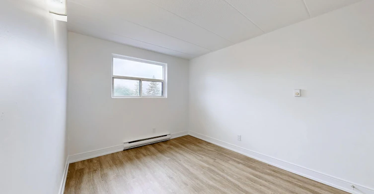 0809-110 Nonquon Road, Oshawa, ON, L1G 7H5 - 12