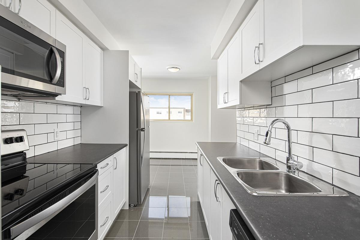 349-0209-349 Marland Avenue, Oshawa, ON, L1J 1X4 - 4