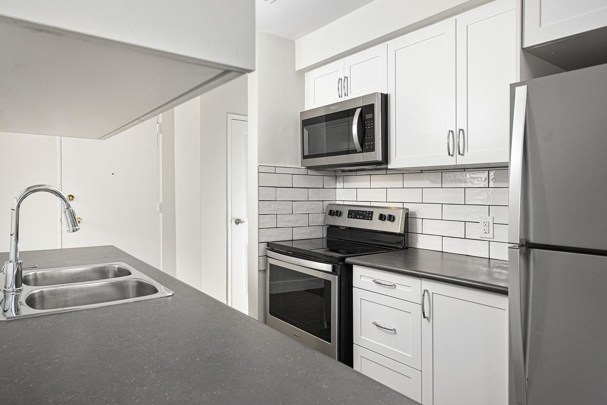 349-0209-349 Marland Avenue, Oshawa, ON, L1J 1X4 - 3