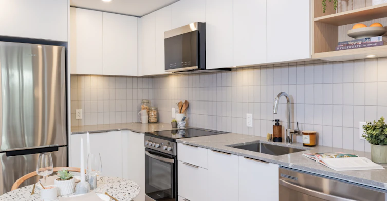 14-3350 Prince Albert Street, Vancouver, BC, V5V 1G9