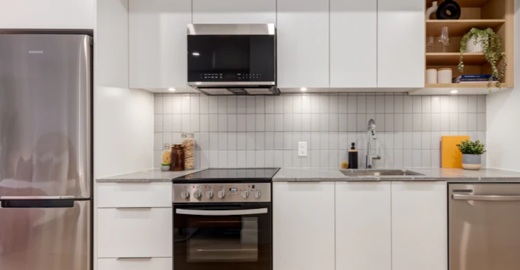 155-3350 Prince Albert Street, Vancouver, BC, V5V 1G9 - 2