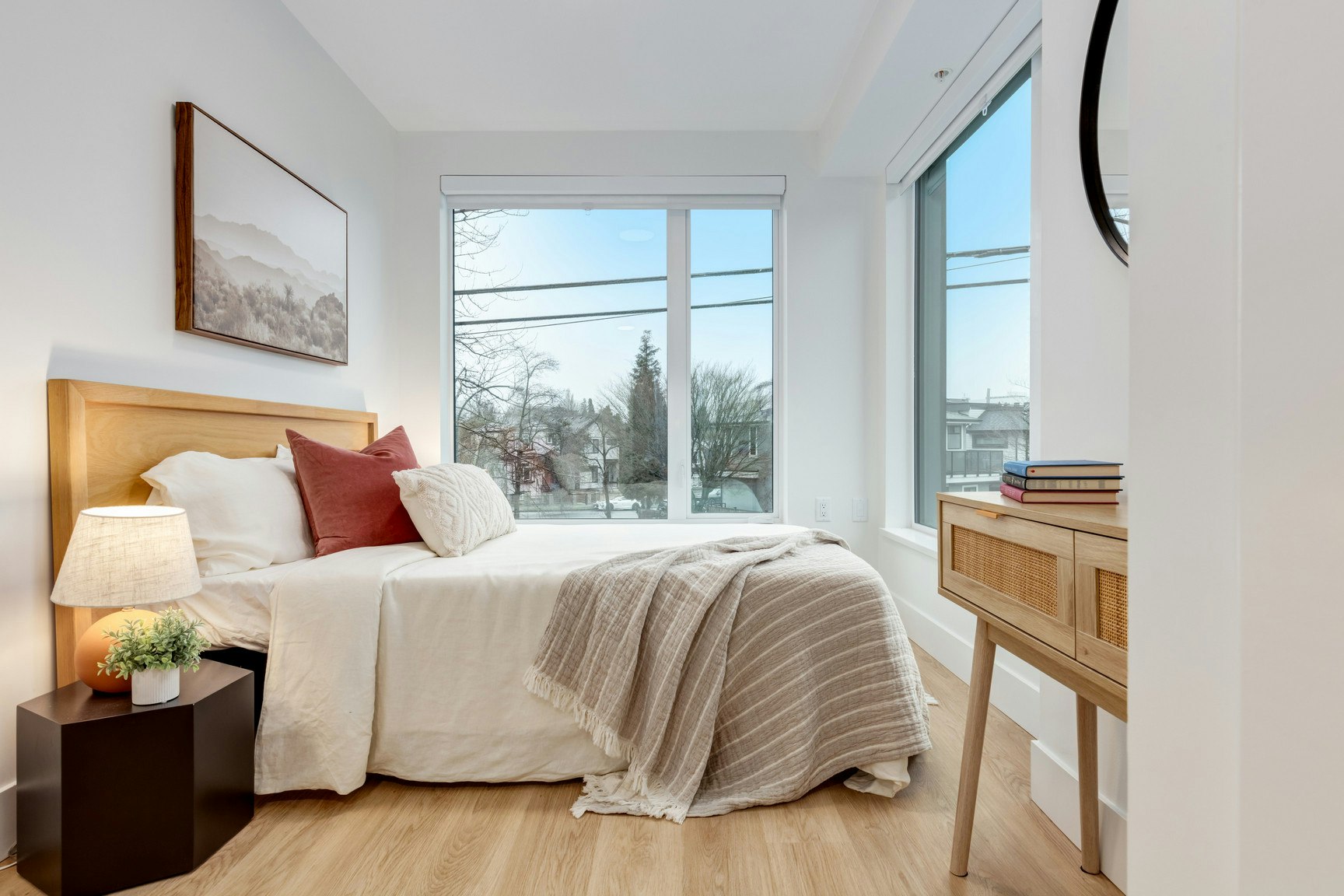 3350 Prince Albert Street, Vancouver, BC, V5V 1G9 - 4