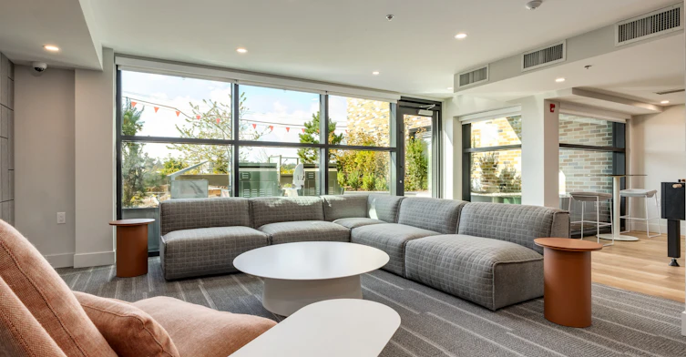 3350 Prince Albert Street, Vancouver, BC, V5V 1G9 - 12