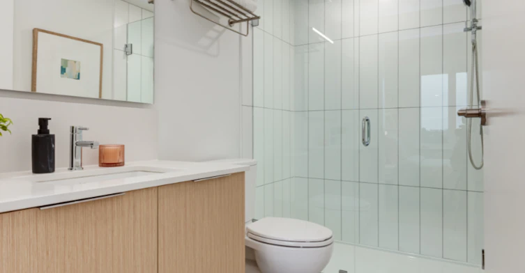 137-3350 Prince Albert Street, Vancouver, BC, V5V 1G9 - 9