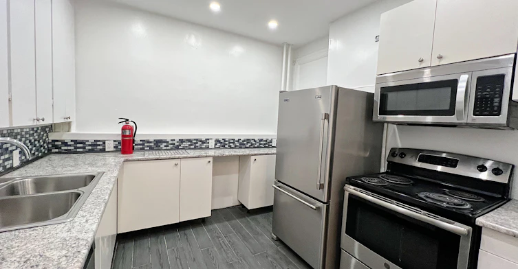 22-191 Mcleod Street, Ottawa, ON, K2P 0Z8 - 8