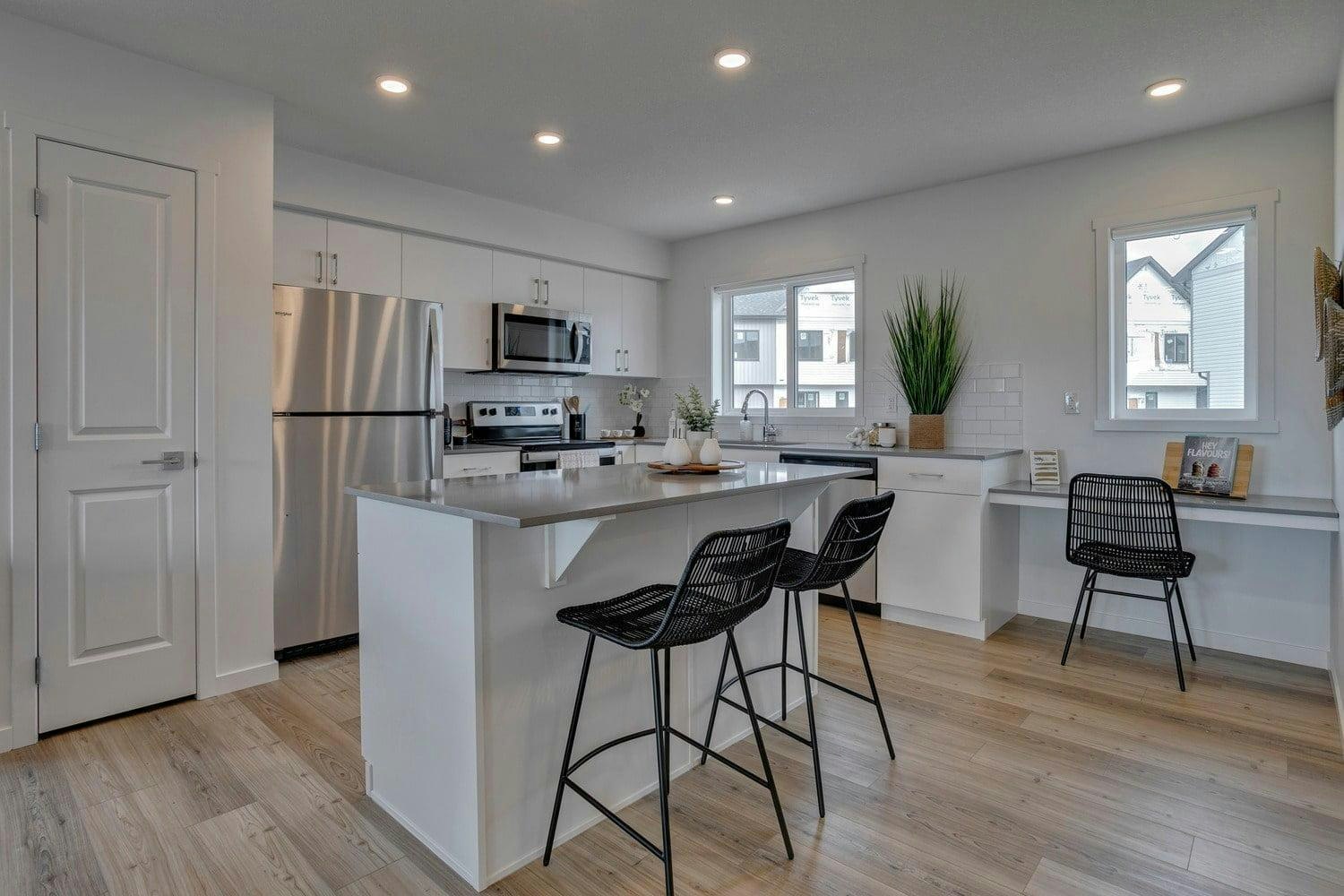 1215 Rabbit Hill Road SW, Edmonton, AB, T6W 1A4 - 4