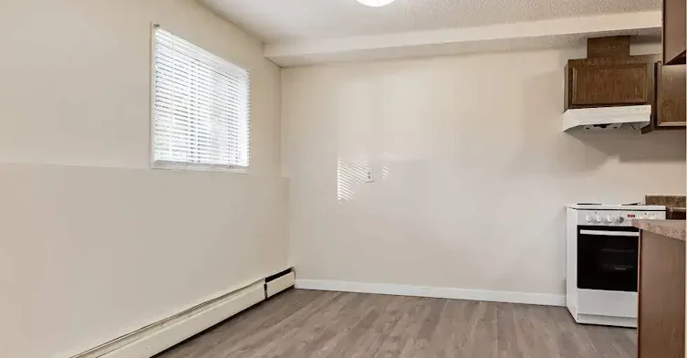 104-5516 47a Avenue, Red Deer, AB, T4N 2J1 - 9