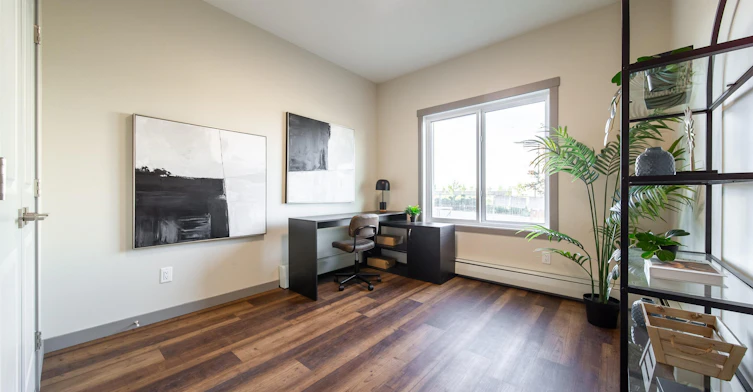 21816 92 Avenue Northwest, Edmonton, AB, T5T 7V6 - 5
