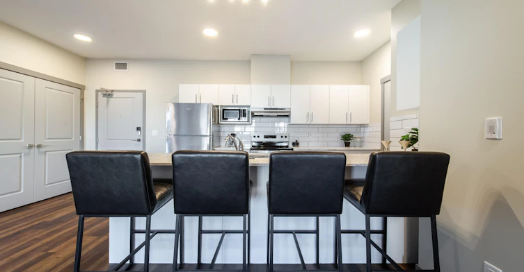 21816 92 Avenue Northwest, Edmonton, AB, T5T 7V6 - 8