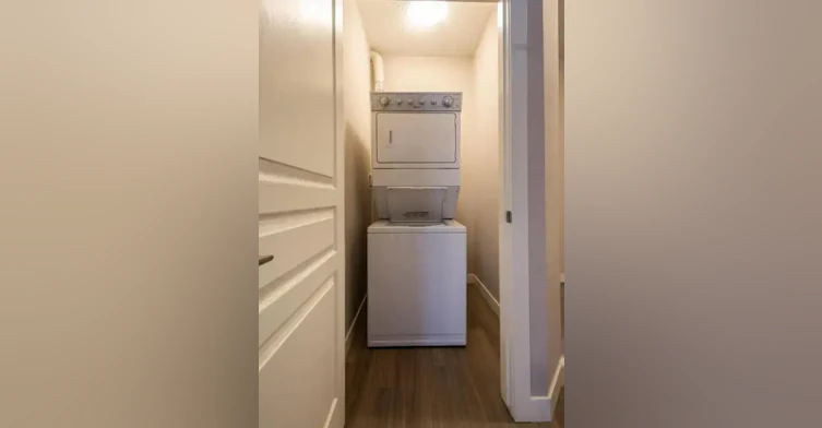 401-12847 50 Street, Edmonton, AB, T5A 1S1 - 3