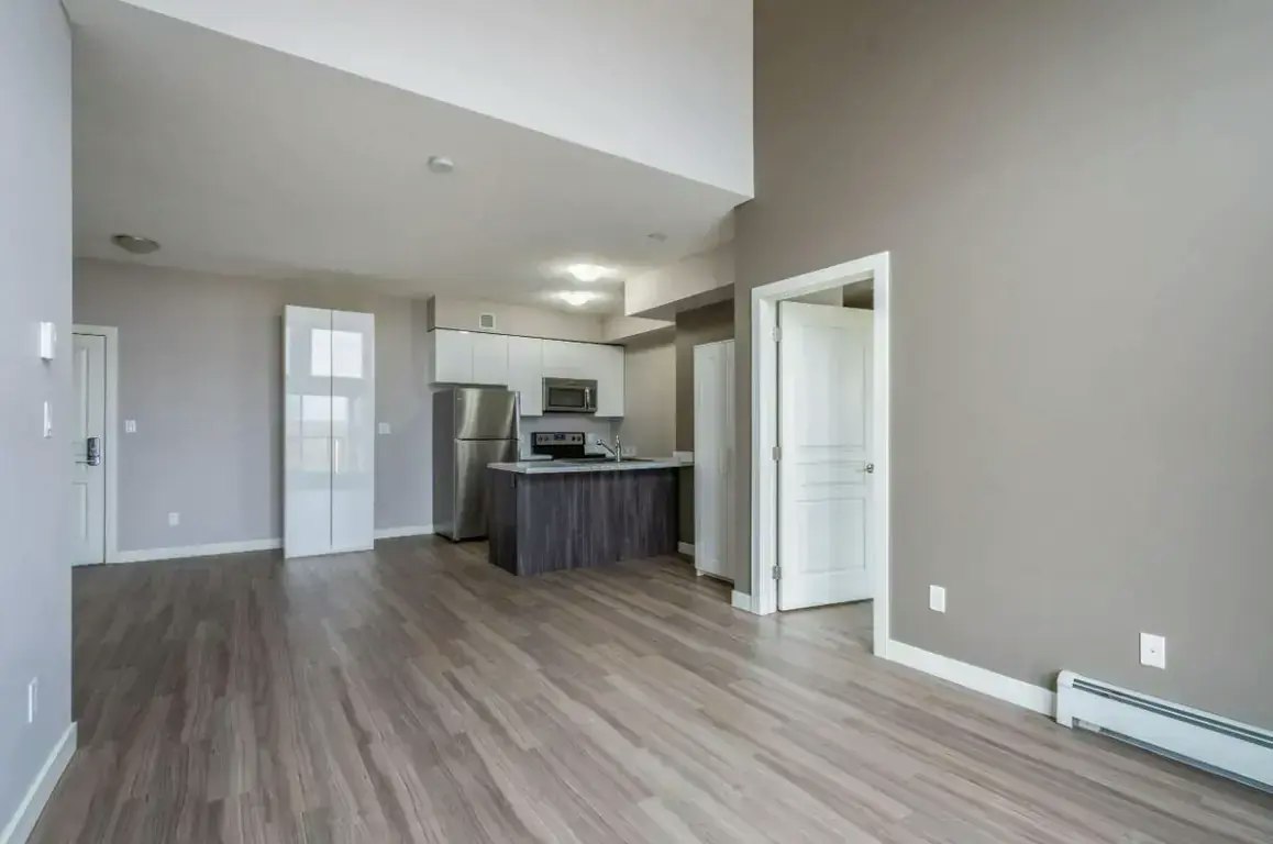 401-12847 50 Street, Edmonton, AB, T5A 1S1 - 9