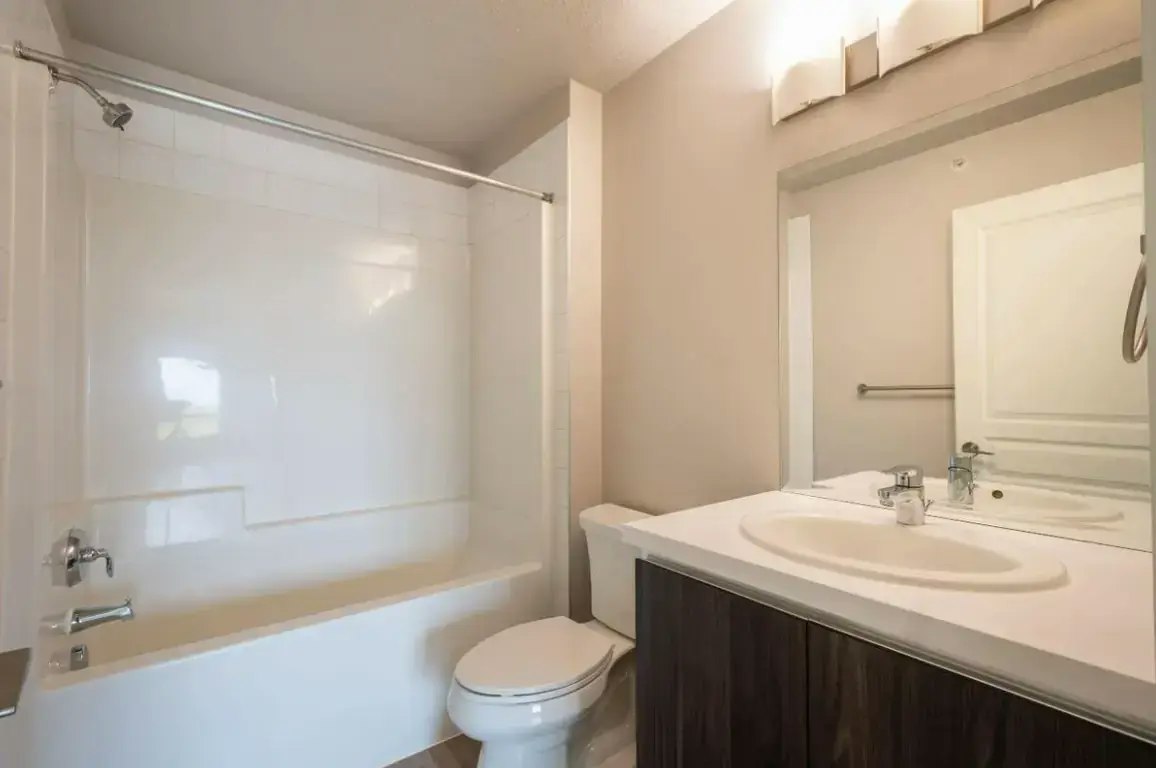 401-12847 50 Street, Edmonton, AB, T5A 1S1 - 11