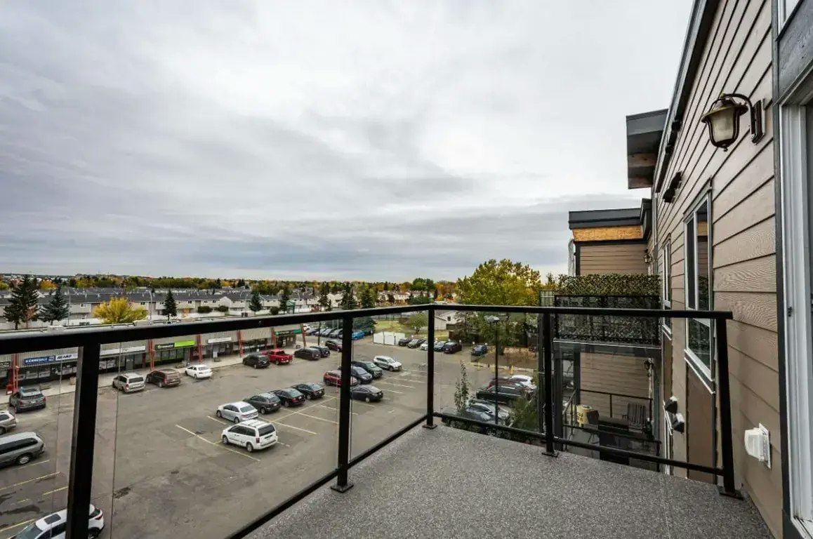 401-12847 50 Street, Edmonton, AB, T5A 1S1 - 12