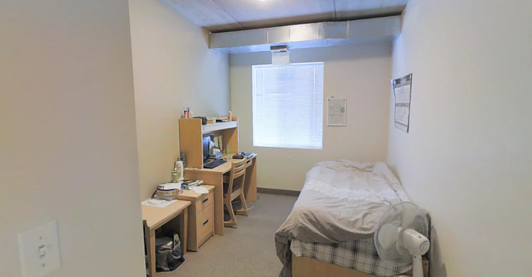 321 Lester, Waterloo, ON, N2J 3H8 - 4