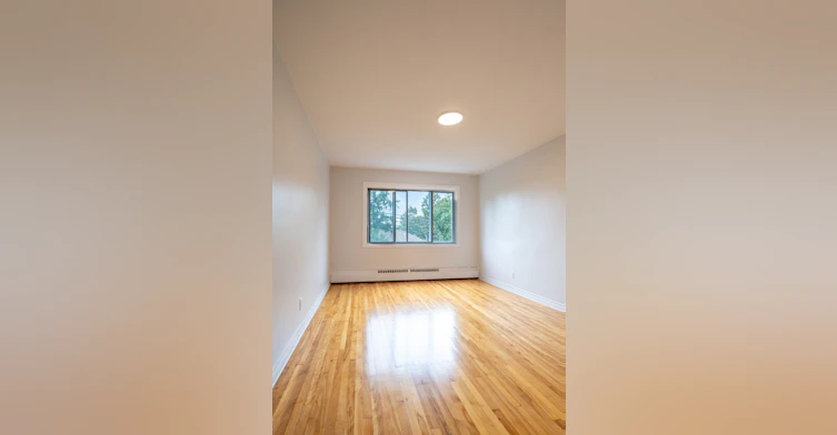 303-455 Roy Avenue, Dorval, QC, H9S 3E2 - 8