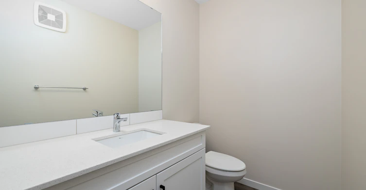 15123 25 Street NW, Edmonton, AB, T5Y 2C1 - 24