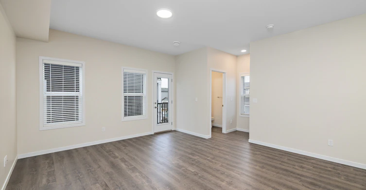 15123 25 Street NW, Edmonton, AB, T5Y 2C1 - 13